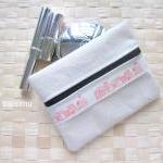 Multipurpose zipped purse w..