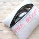 Multipurpose zipped purse w..